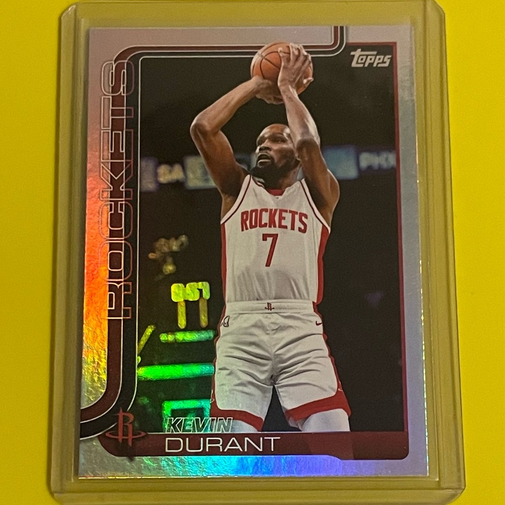 Kevin Durant [Holo Foil] #157 2025-26 Topps Basketball Trading Card